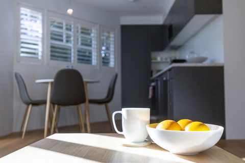 2 BEDROOM BRAND NEW APT // MOMENTS FROM RNSH - Stays Accommodation 3