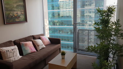 2 Bedrooms CBD FREE Tram Apartment (Melb Central, China Town, Queen Victoria Market, Melbourne University, RMIT, Etc) - Stayed 0