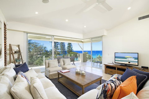 2 Hale Lani - Stays Accommodation 1