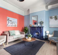 2-Bed Apartment Metres From Coogee Beach and Dining - Stayed