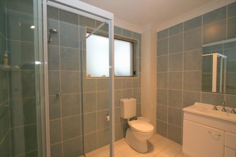 2/17 Jillamatong Street - Stayed 3