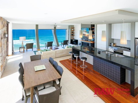 20 Arakoon Crescent - Stayed 2