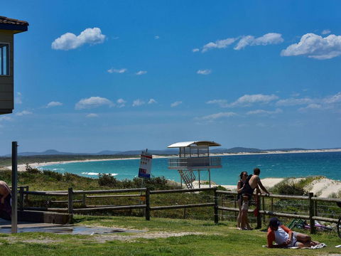 20 Booneroo - Walk To The Beach - Stayed 1