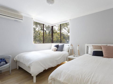 20 Booneroo - Walk To The Beach - Stayed 3