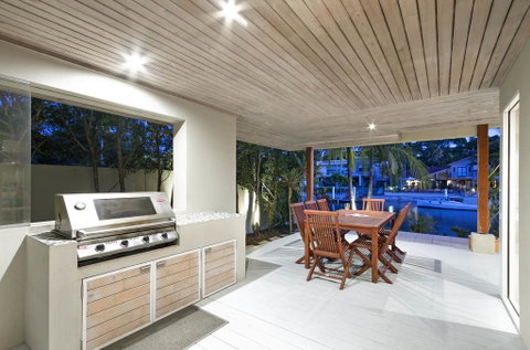 20 Wesley Court - Stayed 2