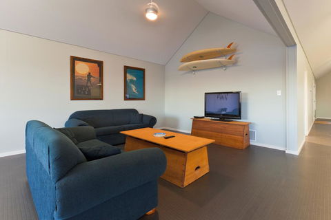 22 Kestrel Place- PRIVATE JETTY - Stayed 3