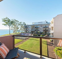 24 'The Poplars' 34 Magnus Street - views aircon WIFI Netflix  Pool - Stayed