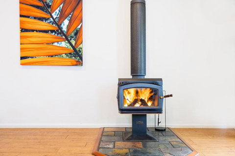 Camelot Boutique Accommodation - Stays Accommodation 2