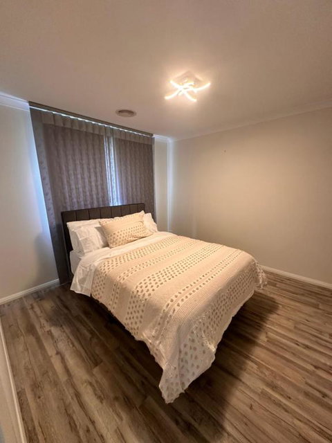 Canberra 3 Bedroom Home To Remember - Stays Accommodation 4
