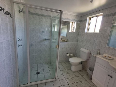Cardiff Motor Inn - Stayed 3