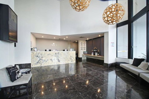 CBD 1 Bed Apt With Riverview - Stays Accommodation 3