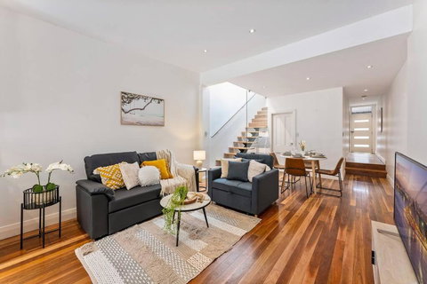 CBD Chic 3 Bedroom Stay - Walk To Darling Harbour & Fish Market. (27) - Stayed 0