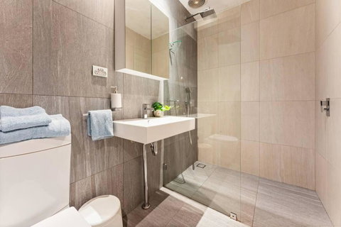 CBD Chic 3 Bedroom Stay - Walk To Darling Harbour & Fish Market. (27) - Stayed 3