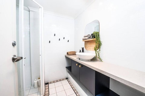 CBD Sydney - KING Suite Sussex St 2 Room 1 Parking - Stayed 1