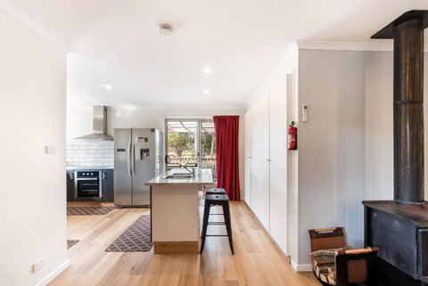 Coastal Retreat By The Beach - Stayed 2