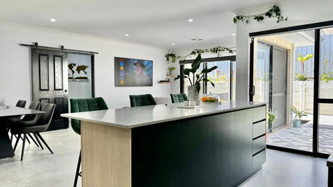 Cozy & Relaxed Stay In Bayswater - Stayed 3