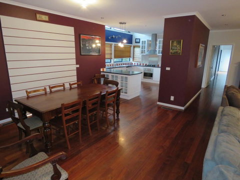 29 Church St, Cowes - Large Holiday House Close To Shops And Beach - Stayed 3