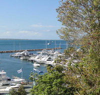 3 'Paradiso' 4 Laman Street - aircon pool heart of town water views - Stayed