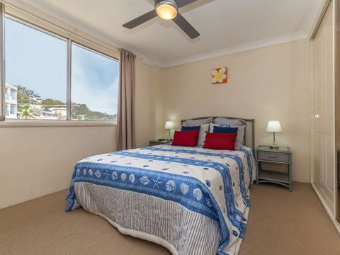 3 'Sunset' 11 Victoria Parade - Stunning Unit Right Across From The Water - Stayed 1