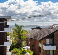 3 'The Commodore'  9-11 Donald Street - great unit in the heart of town - Stayed