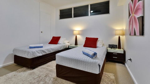 3 Bedroom Poinciana Lodge - Stays Accommodation 1