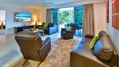 3 Bedroom Poinciana Lodge - Stays Accommodation 3