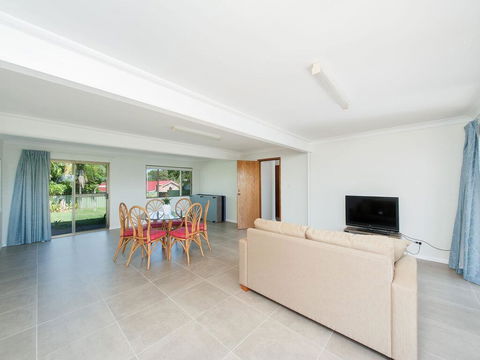 31 Kerrigan St - Large Home With Water Views & Boat Parking - Stayed 2