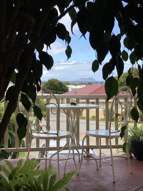 33 On Stewart - Stayed 3