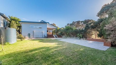 37 Barramundi Ave, Smiths Beach - Stayed 1