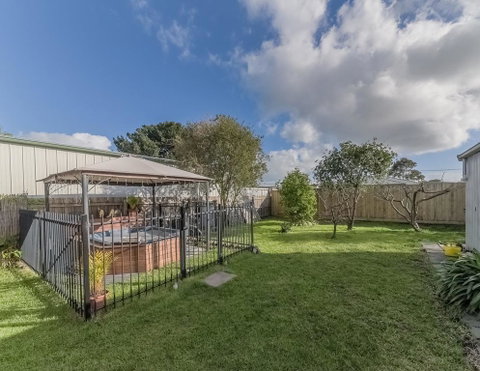 4 Lansell Road, Cowes - Stayed 1