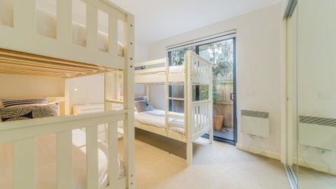 4/4 The Esplanade, Cowes - Cscape - Stayed 2