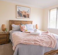 42 Rosemary Lane - Central Orange - Spacious Family Home - Quiet Lane - Stayed