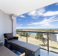 5 'The Outlook' 4 Ocean Parade - overlooking Boat Harbour beach and ducted air conditioning - Stays Accommodation