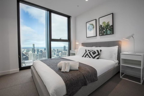 51, ModernGallery@3Bd2Bth Lv73, Free Tram, Mel CBD - Stayed 1