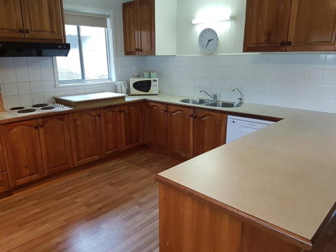 53 Honeysuckle Grove - Stayed 2