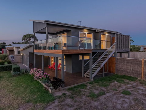 7 Boardwalk Boulevard, Cowes - Stayed 2