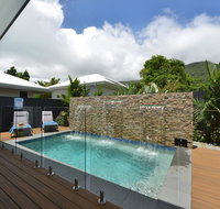 89  The Edge - Stayed