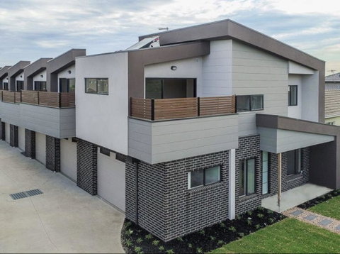 A Brand New Private Townhouse - Stays Accommodation 0