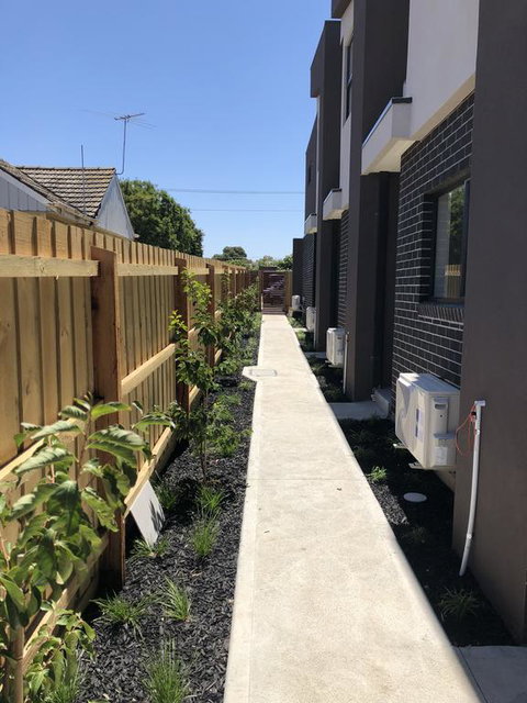 A Brand New Private Townhouse - Stays Accommodation 3