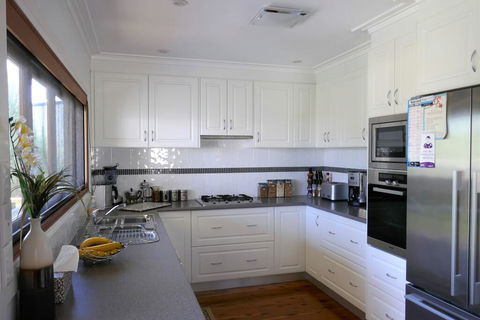 A Market Place Mudgee - Stays Accommodation 1