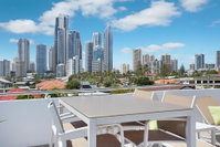 Book Surfers Paradise Accommodation Vacations Stayed Stayed