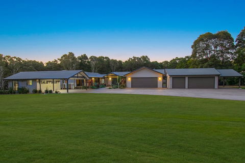 A PERFECT STAY - Lennox Unique Coastal Retreat - Stayed 2