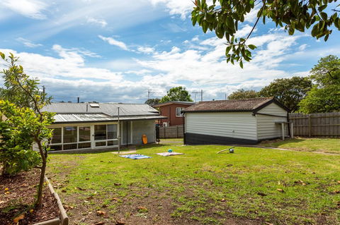 A Wave From It All - Stayed 3