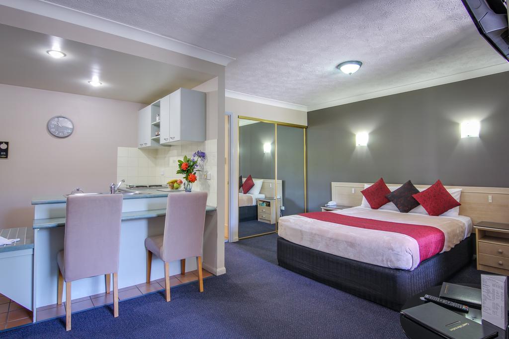 Woolgar QLD Stays Accommodation