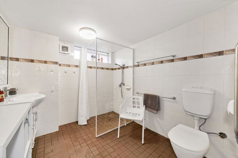 Abby's Poolside Retreat 1 - Stays Accommodation 2