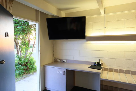 Absolute Lakes Entrance Motel - Stayed 3