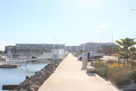 Absolute Waterfront Apt 319 Lighthouse - Stayed 1
