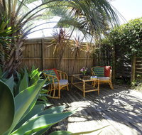 ACACIA - WEEKLY ONLY - Stayed