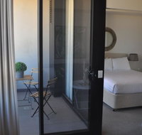 Accommodate Canberra - Azure - Stayed
