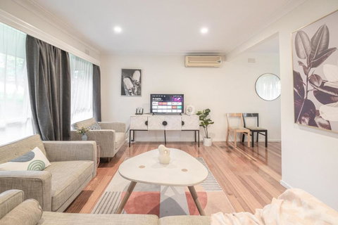 Doncaster East Garden 2br House - Stayed 2